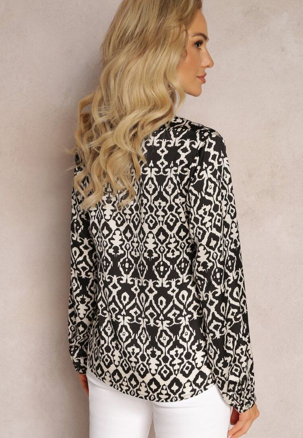 Renee - Czarna Koszula na Guziki w Fantazyjny Print Gavino. Kolor: czarny. Materiał: tkanina. Wzór: nadruk