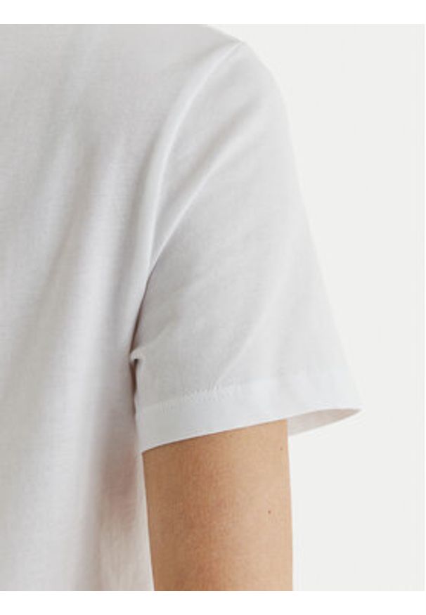 only - ONLY T-Shirt Ketty 15288473 Biały Regular Fit. Kolor: biały. Materiał: bawełna