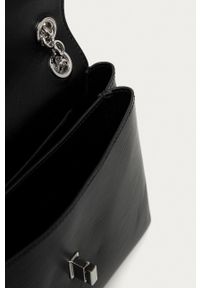 Calvin Klein - Torebka. Kolor: czarny. Rodzaj torebki: na ramię #3