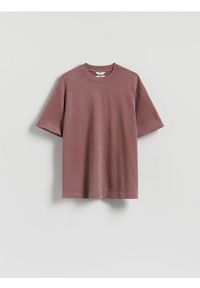 Reserved - Bawełniany t-shirt boxy - jasnofioletowy. Kolor: fioletowy. Materiał: bawełna