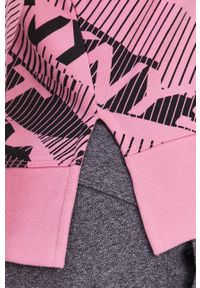 DKNY - Dkny Bluza DP1T8075 damska kolor różowy wzorzysta. Kolor: różowy. Materiał: dzianina. Długość rękawa: długi rękaw. Długość: długie #2