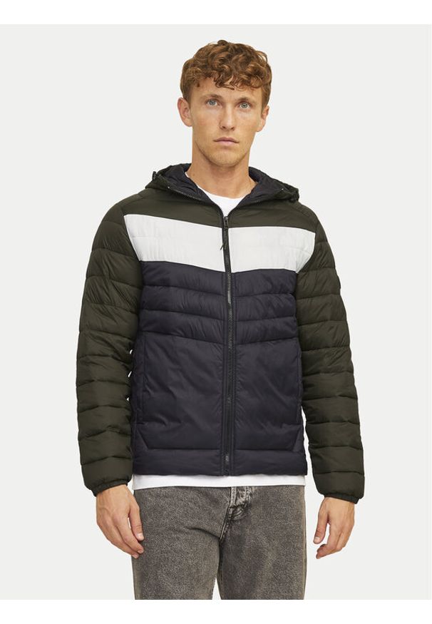 Jack & Jones - Jack&Jones Kurtka puchowa Sprint 12258441 Czarny Regular Fit. Kolor: czarny. Materiał: syntetyk