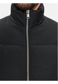 Jack & Jones Kurtka zimowa 12236056 Czarny Regular Fit. Kolor: czarny. Materiał: syntetyk. Sezon: zima