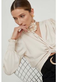 Answear Lab bluzka kolor beżowy gładka. Okazja: na co dzień. Kolor: beżowy. Materiał: tkanina. Wzór: gładki. Styl: wakacyjny #5