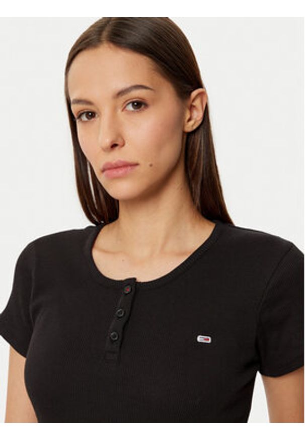 Tommy Jeans T-Shirt DW0DW19502 Czarny Slim Fit. Kolor: czarny. Materiał: bawełna