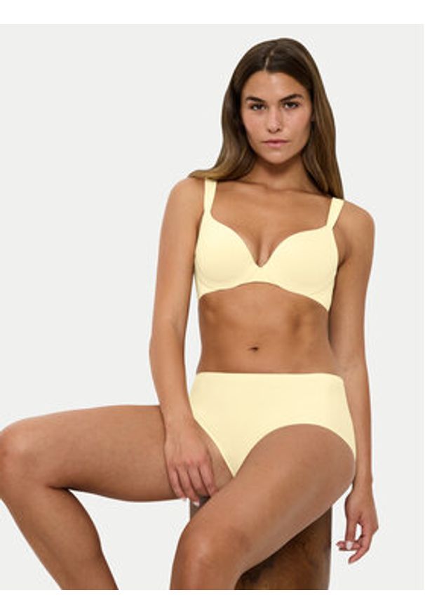 Triumph Biustonosz z fiszbiną Make-Up Illusion 10217848 Żółty. Kolor: żółty. Materiał: syntetyk