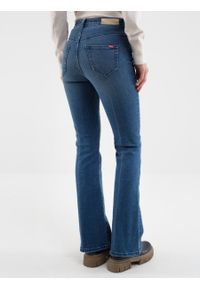 Big-Star - Spodnie jeans damskie z rozszerzaną nogawką Clara Flare 302. Stan: podwyższony. Kolor: niebieski. Styl: retro, klasyczny #4