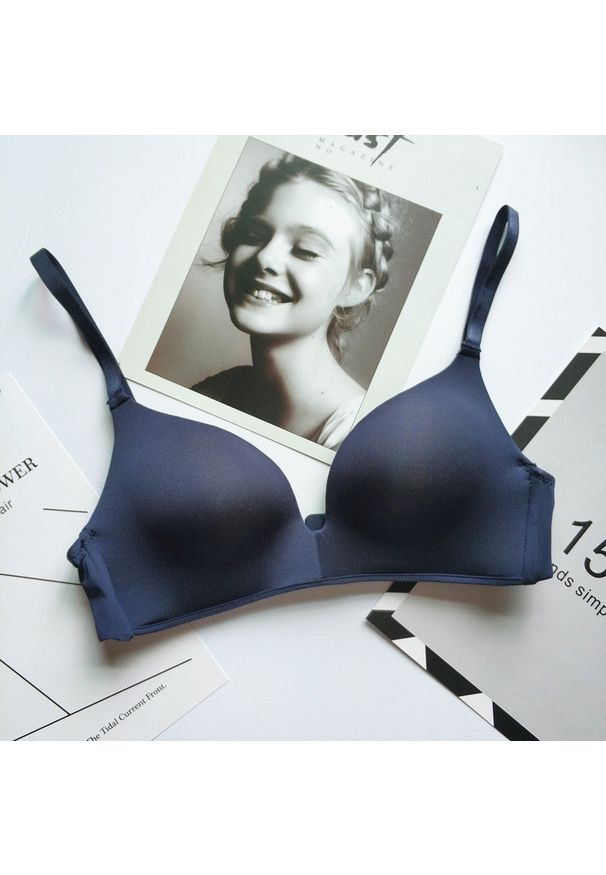 Intica - Biustonosz piankowy bez fiszbin z regulowanymi ramiączkami na co dzień Hattie. Kolor: niebieski. Materiał: materiał