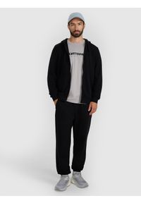 4f - 4F Bluza dresowa rozpinana z kapturem męska - czarna 3XL. Okazja: na co dzień. Typ kołnierza: kaptur. Kolor: czarny. Materiał: dresówka. Wzór: gładki, ze splotem. Styl: casual, sportowy