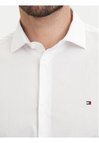 TOMMY HILFIGER - Tommy Hilfiger Koszula Cl Solid MW0MW43749 Biały Regular Fit. Kolor: biały. Materiał: bawełna #5