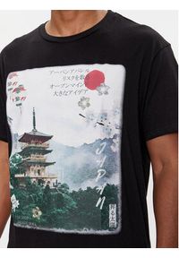 Brave Soul T-Shirt MTS-149SAPPORO Czarny Straight Fit. Kolor: czarny. Materiał: bawełna #5