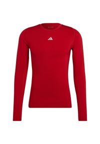 Adidas - Koszulka męska adidas Techfit Aeroready Long Sleeve Tee. Kolor: czerwony. Długość rękawa: długi rękaw. Technologia: Techfit (Adidas)