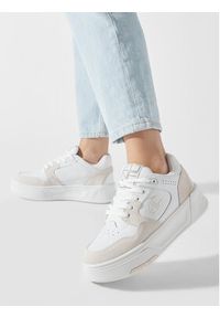 Champion Sneakersy Z80 Platform Sl Low Cut Shoe S11597-WW001 Biały. Kolor: biały. Obcas: na platformie #4