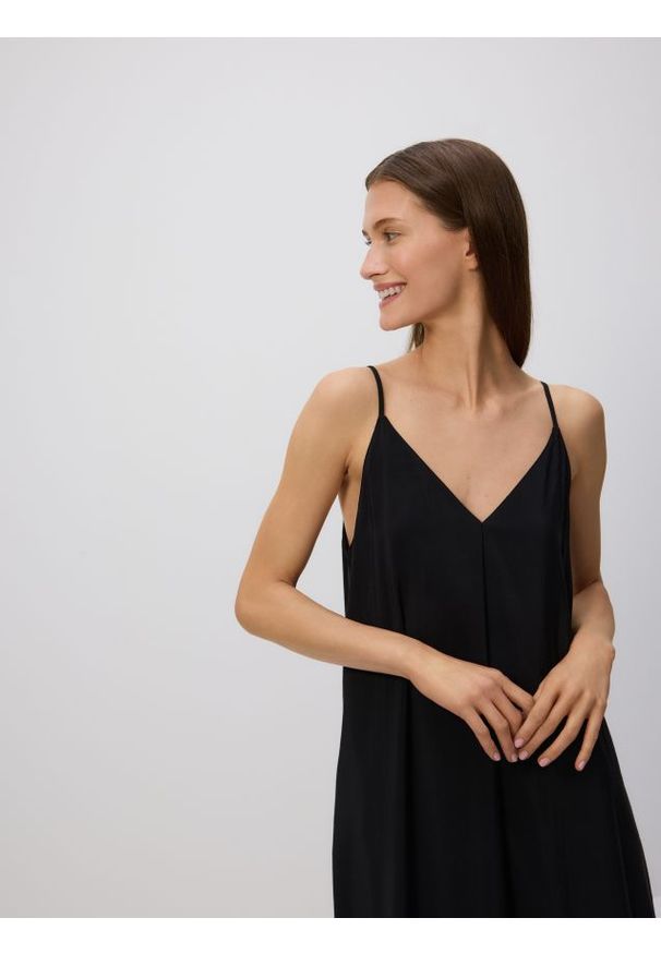 Reserved - Sukienka maxi z modalu - czarny. Kolor: czarny. Długość: maxi