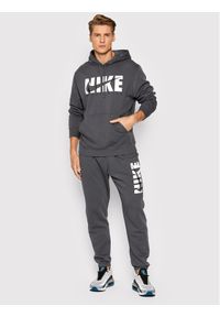 Nike Bluza Sportswear Graphic DD5242 Szary Standard Fit. Kolor: szary. Materiał: bawełna