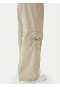 Karl Lagerfeld Jeans Spodnie materiałowe B1W10087 Zielony Regular Fit. Kolor: zielony. Materiał: bawełna #4