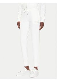 EA7 Emporio Armani Dres 8NTV51 TJ9RZ U0005 Biały Regular Fit. Kolor: biały. Materiał: syntetyk