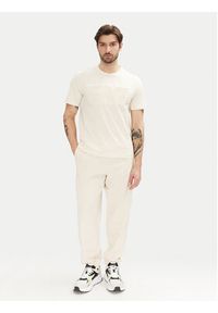 EA7 Emporio Armani Spodnie dresowe 7M000154 AF10432 U1079 Écru Regular Fit. Materiał: bawełna #4