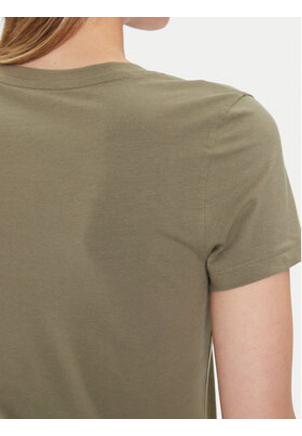 Guess T-Shirt W5YI16 J1314 Zielony Regular Fit. Kolor: zielony. Materiał: bawełna