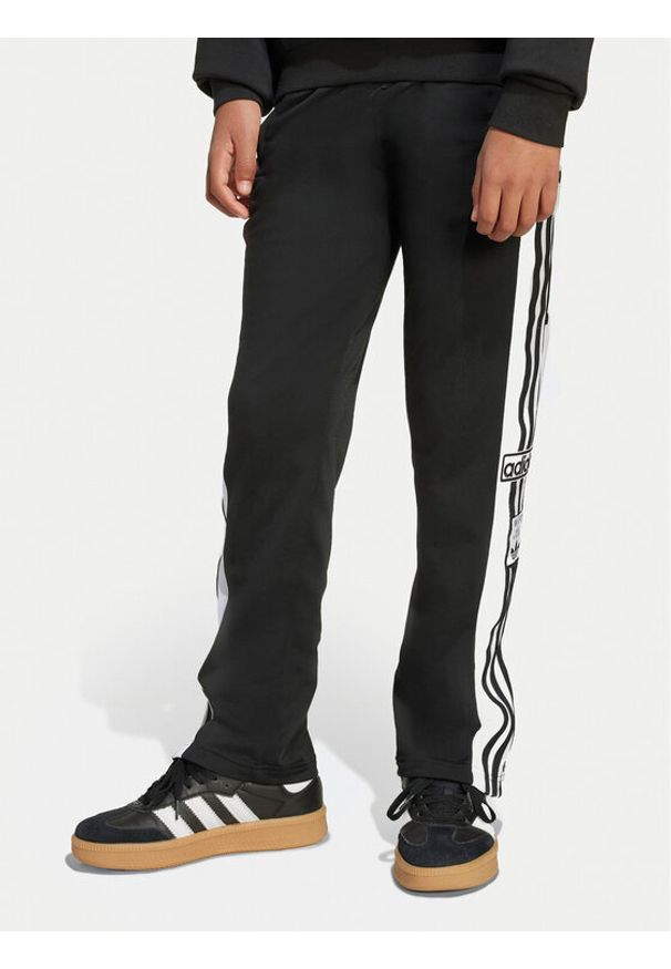 Adidas - adidas Spodnie dresowe Adibreak JX1091 Czarny Regular Fit. Kolor: czarny. Materiał: syntetyk