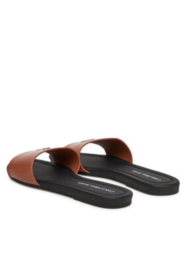 Calvin Klein Jeans Klapki Flat Sandal Slide Mg YW0YW01697 Brązowy. Kolor: brązowy. Materiał: skóra