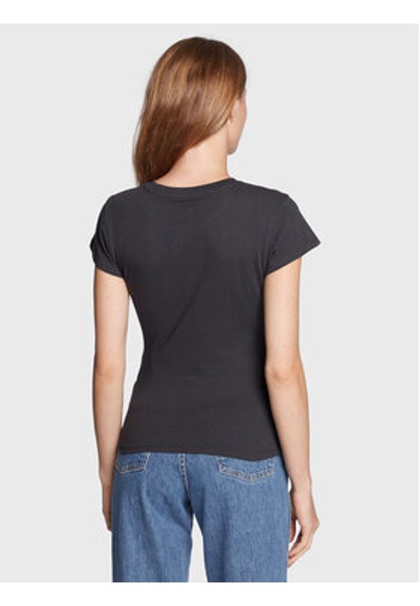Wrangler T-Shirt Shrunken Band W7FDDRXV6 112323701 Czarny Regular Fit. Kolor: czarny. Materiał: bawełna