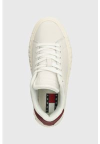 Tommy Jeans sneakersy skórzane TJW NEW CUPSOLE LEATH LC kolor biały EN0EN02273. Nosek buta: okrągły. Zapięcie: sznurówki. Kolor: biały. Materiał: skóra #4