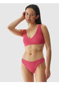 4f - Góra od bikini damska - różowa. Kolor: różowy. Materiał: włókno, syntetyk, elastan, materiał. Wzór: jednolity