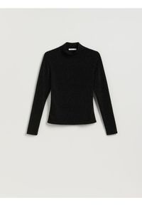 Reserved - Błyszczący golf - czarny. Typ kołnierza: golf. Kolor: czarny. Materiał: dzianina