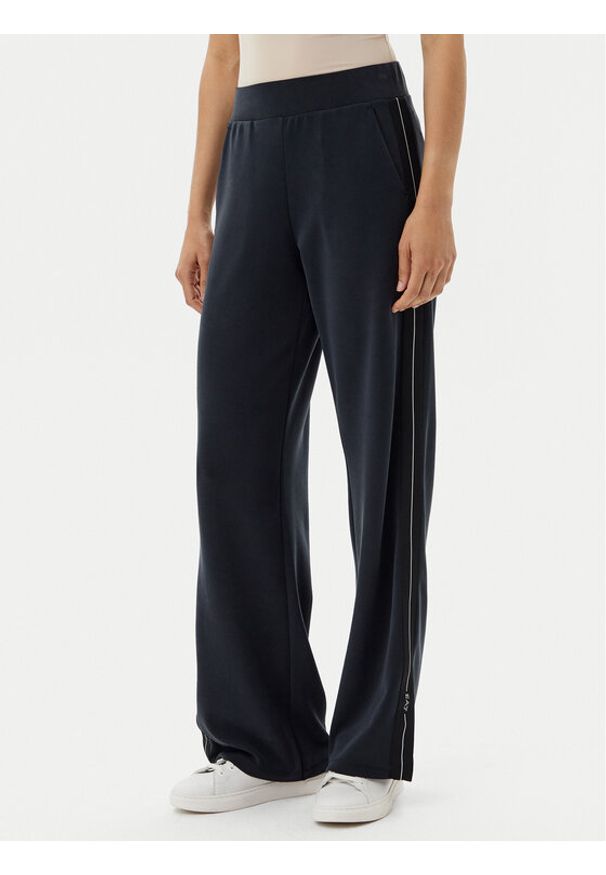 EA7 Emporio Armani Spodnie dresowe 7W000174 AF12643 UC001 Czarny Regular Fit. Kolor: czarny. Materiał: syntetyk