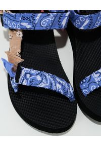 ARIZONA LOVE - Kolorowe sandały Trekky. Zapięcie: rzepy. Kolor: niebieski. Materiał: bawełna, tkanina. Wzór: kolorowy. Styl: wakacyjny, elegancki #6
