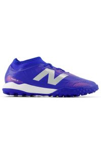 Turfy dziecięce New Balance TEKELA TEAM JNR TF V5 SJT3TMP5 – niebieskie. Okazja: na co dzień. Kolor: niebieski. Materiał: materiał, syntetyk, guma. Szerokość cholewki: normalna. Sezon: zima. Sport: fitness