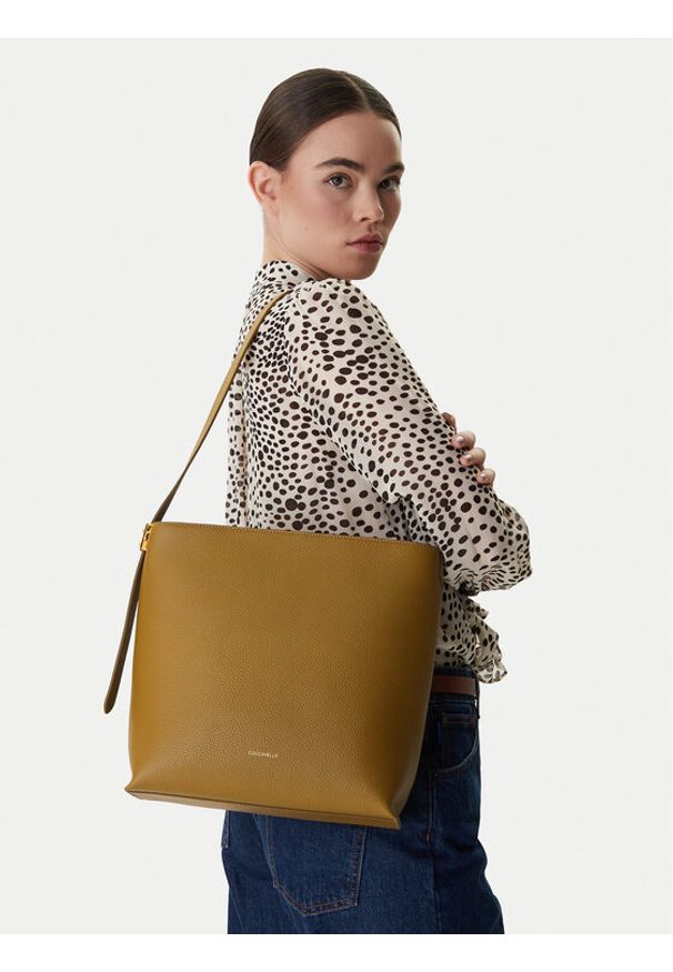 Coccinelle Torebka U4K Coccinelle C-Me Lock E1 U4K 13 02 01 Zielony. Kolor: zielony. Materiał: skórzane