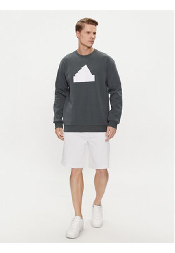 Adidas - adidas Bluza Future Icons Badge of Sport IR9163 Zielony Regular Fit. Kolor: zielony. Materiał: bawełna. Styl: sportowy