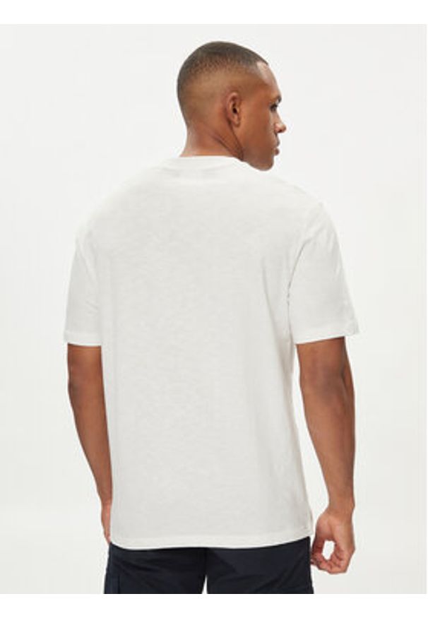 s.Oliver T-Shirt 2129466 Biały Relaxed Fit. Kolor: biały. Materiał: bawełna