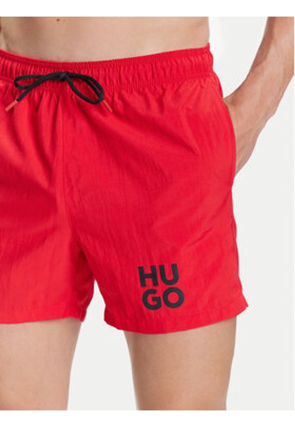 Hugo - HUGO Szorty kąpielowe Paolo 50545464 Czerwony Regular Fit. Kolor: czerwony. Materiał: syntetyk