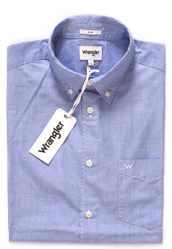 Wrangler - WRANGLER SS 1PKT BUTTON DOWN NAVY W5944OS35. Typ kołnierza: button down. Materiał: materiał. Długość rękawa: krótki rękaw. Długość: krótkie