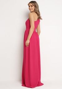 Born2be - Różowa Rozkloszowana Sukienka Maxi na Jedno Ramię Beliotta. Kolor: różowy. Materiał: tkanina. Długość: maxi #5