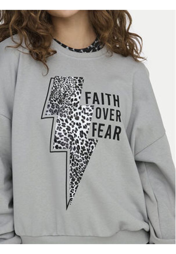 only - ONLY Bluza Runa 15313683 Szary Regular Fit. Kolor: szary. Materiał: bawełna