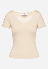 Born2be - Jasnobeżowy T-shirt z Wiskozą o Dopasowanym Kroju z Dekoltem w Serek Folarisse. Typ kołnierza: dekolt w serek. Kolor: beżowy. Materiał: wiskoza