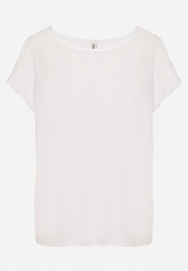 Born2be - Biała Bluzka z Wiskozy o Kroju Oversize Liruvia. Okazja: na co dzień. Kolor: biały. Materiał: wiskoza. Styl: casual