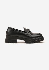 Born2be - Czarne Mokasyny na Grubej Podeszwie z Tłoczeniem i Klamrą Ilrezza. Okazja: na co dzień. Zapięcie: klamry. Kolor: czarny. Styl: klasyczny, casual, elegancki #6