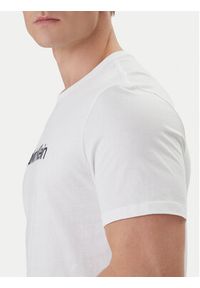 Calvin Klein T-Shirt LV04LF809G Biały Regular Fit. Kolor: biały. Materiał: bawełna #5