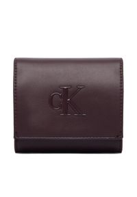Calvin Klein Portfel Bold Ck Medium Bifold LV04F1156G Bordowy. Kolor: czerwony. Materiał: skóra #1
