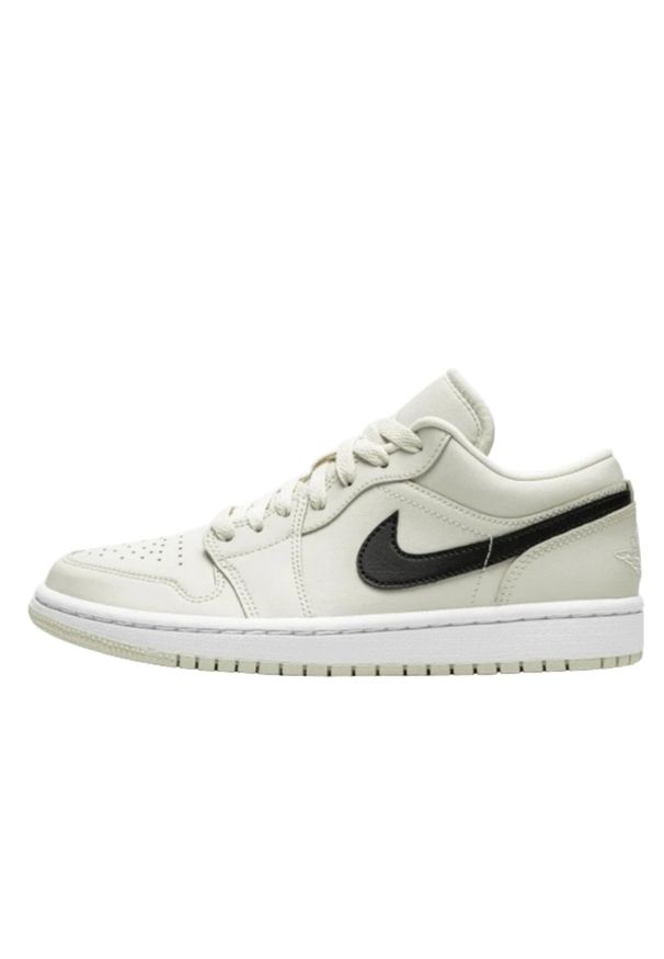 Buty do chodzenia damskie Nike Air Jordan 1 Retro. Kolor: czarny, różowy. Materiał: skóra. Szerokość cholewki: normalna. Model: Nike Air Jordan. Sport: turystyka piesza