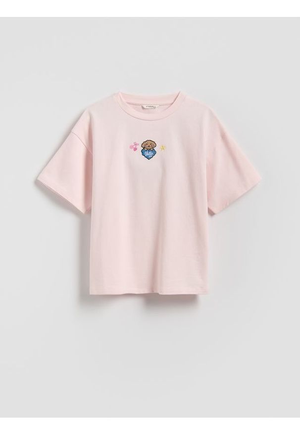 Reserved - Bawełniany t-shirt z aplikacją Boffie & Poko - pastelowy róż. Kolor: różowy. Materiał: bawełna. Wzór: aplikacja