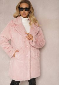 Renee - Różowy Jednorzędowy Płaszcz Futrzany Jarmila. Kolor: różowy. Materiał: futro