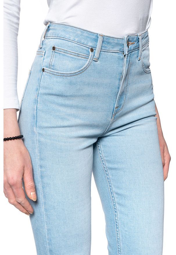 Lee - LEE BREESE DAMSKIE SPODNIE JEANSOWE BLEACHED AZUR L32YPQXL 112107754