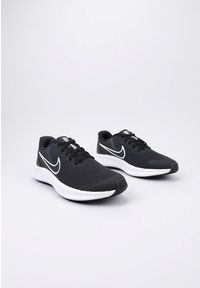 Buty do biegania dla dzieci Nike Star Runner 3 GS. Zapięcie: sznurówki. Kolor: czarny. Materiał: syntetyk, tkanina, materiał. Szerokość cholewki: normalna