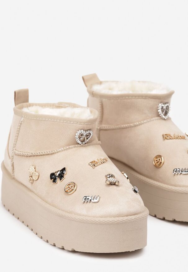 Born2be - Beżowe Śniegowce na Grubej Platformie Ozdobione Aplikacjami Semielles. Okazja: na co dzień. Kolor: beżowy. Materiał: jeans. Wzór: aplikacja. Sezon: zima. Obcas: na platformie. Styl: sportowy, elegancki, casual
